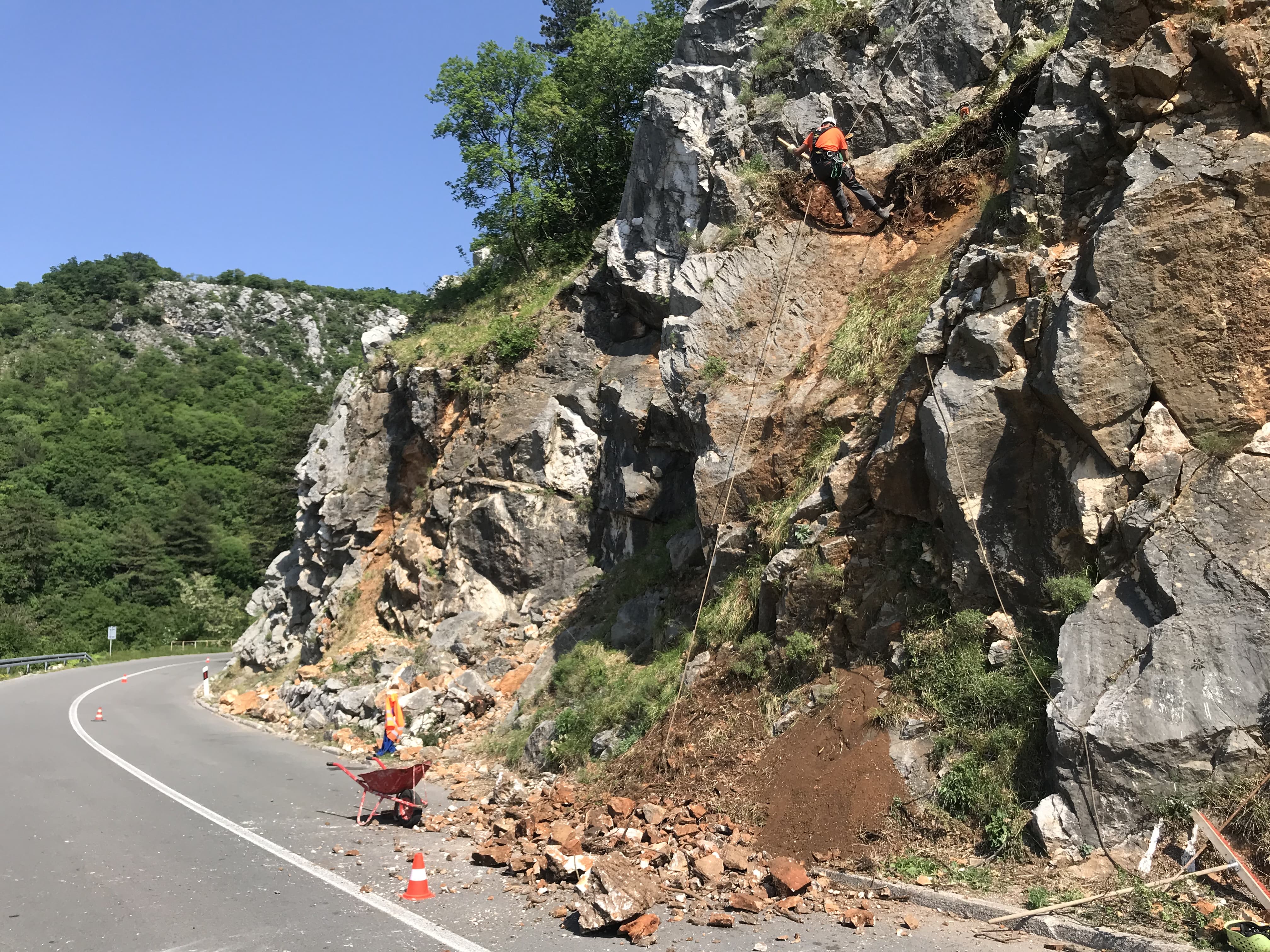 Protection of the rock slope on the part of state road D501